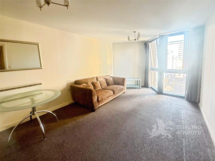 2 Bedroom Flat To Rent In Berberis House, Highfield Road, Feltham, TW13