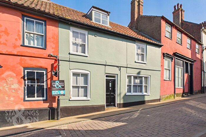3 Bedroom Terraced House For Sale In Bridge Street, Bungay, NR35