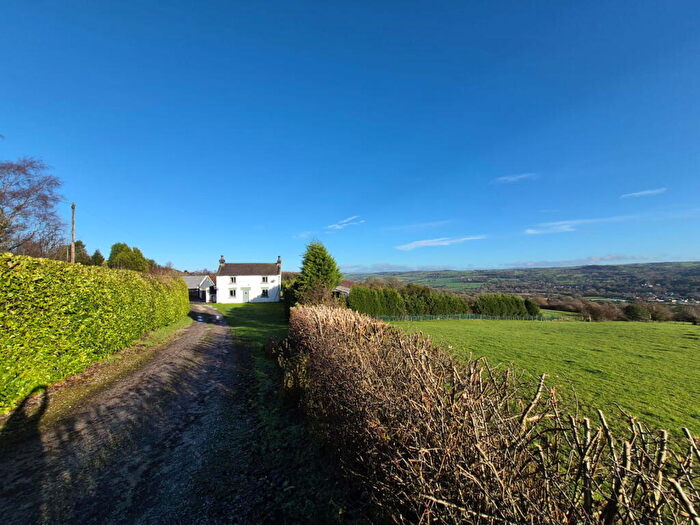 3 Bedroom Detached House For Sale In Congleton Road, Mow Cop, Stoke-on-trent, ST7