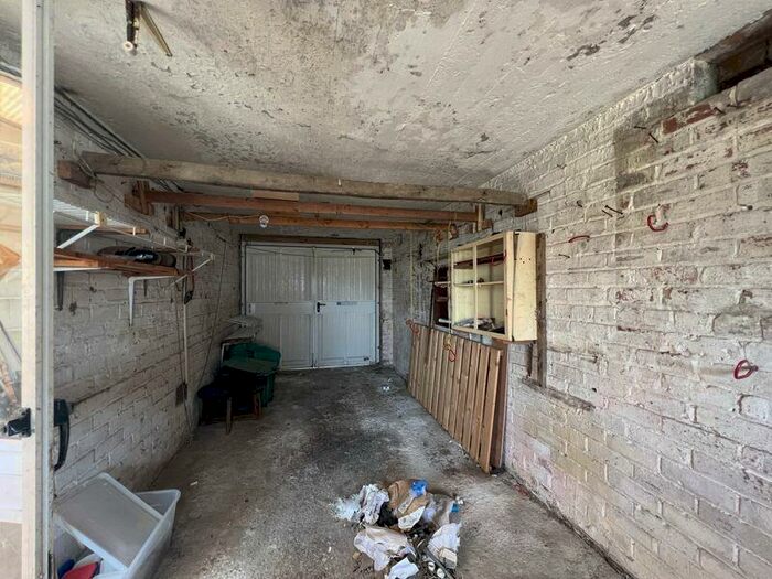 2 Bedroom Detached Bungalow For Sale In Maes Y Castell, Llanrhos