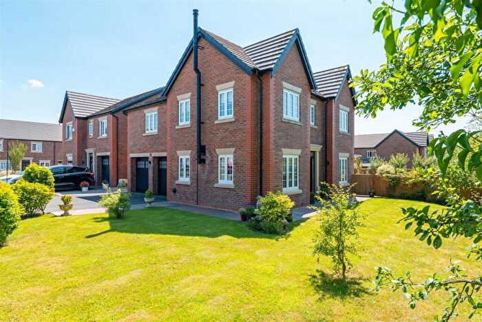 5 Bedroom Detached House For Sale In Greenfield Lane, Newton, Preston, PR4