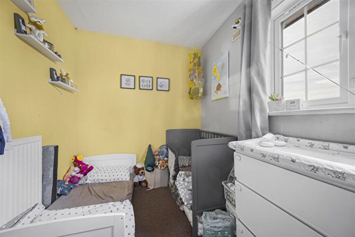 2 Bedroom End Of Terrace House For Sale In Boulters Close, Cippenham, SL1