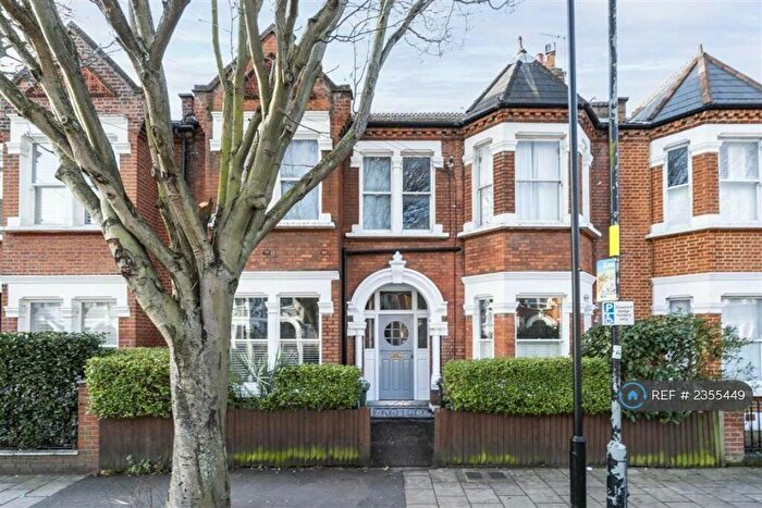 1 Bedroom Flat To Rent In Englewood Road, London, SW12