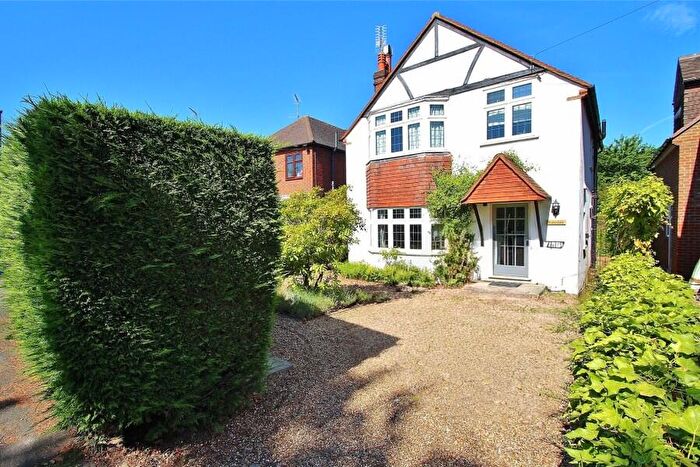 3 Bedroom Detached House To Rent In Horsell, Woking, GU21