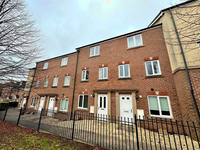 4 Bedroom Terraced House To Rent In Pasture Walk, Andover, SP11