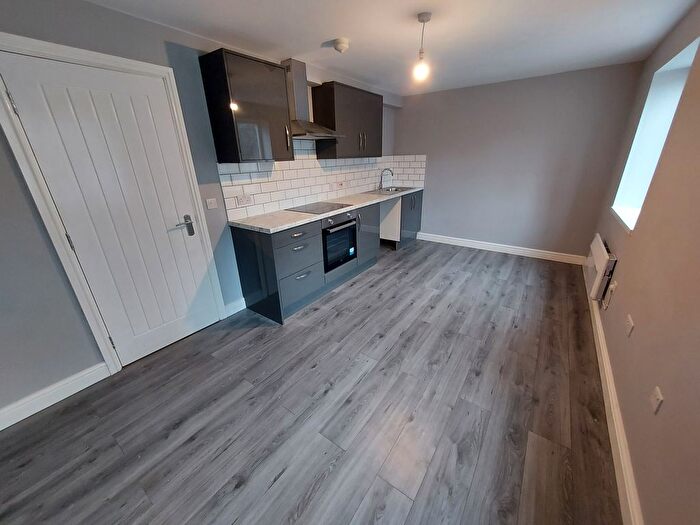 1 Bedroom Flat To Rent In The Green, Bloxwich, Walsall, WS3