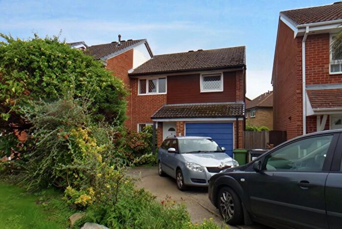 3 Bedroom End Of Terrace House To Rent In Forties Close, Stubbington, Fareham, PO14