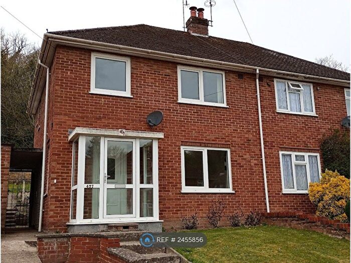 3 Bedroom Semi-Detached House To Rent In Micklefield Road, High Wycombe, HP13