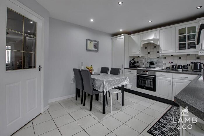 4 Bedroom Detached House For Sale In Parade Drive, Dovercourt, Harwich, CO12
