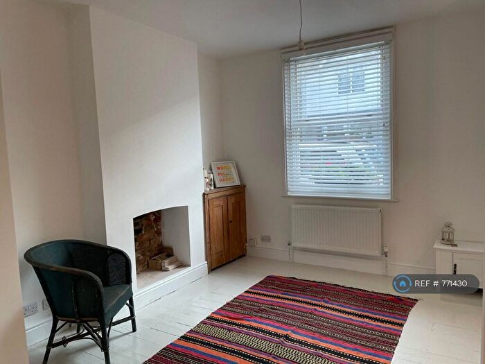 2 Bedroom Terraced House To Rent In Magdala Road, Broadstairs, CT10
