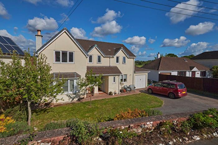 4 Bedroom Detached House For Sale In Kennford, Exeter, EX6