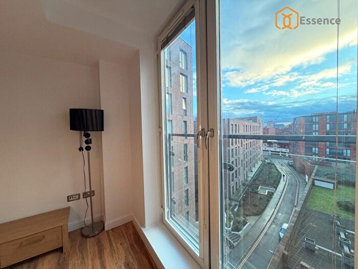 2 Bedroom Apartment To Rent In Latitude, Bromsgrove St, B5