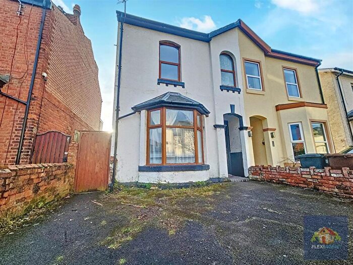 2 Bedroom Flat To Rent In Gordon Avenue, Southport, PR9