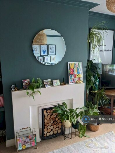 1 Bedroom Flat To Rent In Beulah Hill, London, SE19