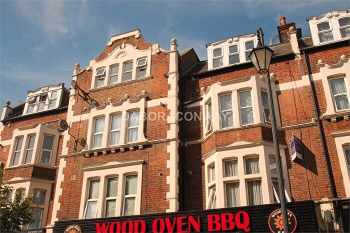 1 Bedroom Flat To Rent In George Lane, South Woodford, E18