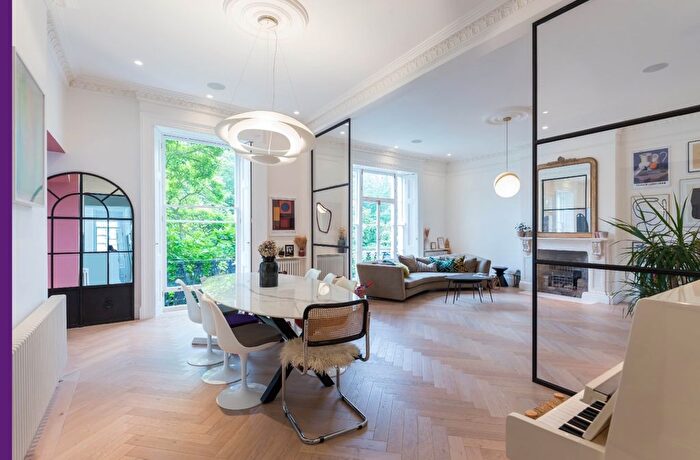 4 Bedroom Flat To Rent In Marlborough Place, London, NW8