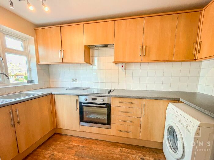 1 Bedroom Flat To Rent In Bedford Road, Hitchin, SG5