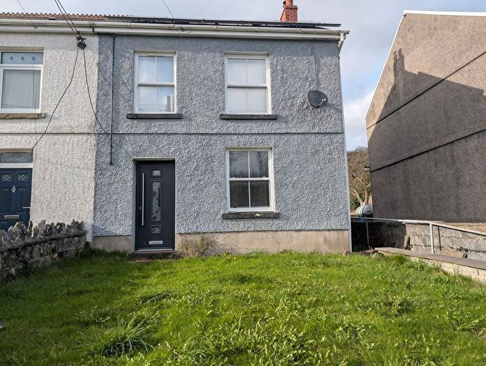 4 Bedroom Semi-Detached House For Sale In Heol Tawe, Abercrave, Powys., SA9