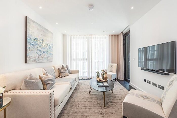 2 Bedroom Apartment To Rent In - Charles Clowes Walk, Nine Elms, London, SW11