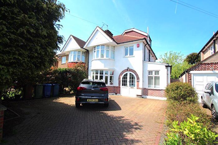 4 Bedroom Semi Detached House To Rent In Headstone Lane, Harrow, HA2