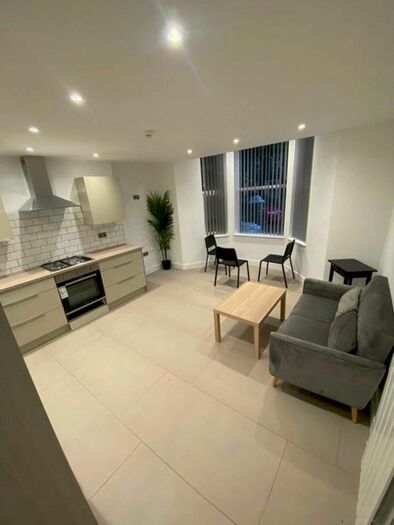 2 Bedroom Terraced House To Rent In Richmond Road, Roath, CF24