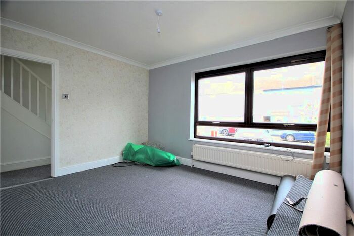 3 Bedroom Terraced House To Rent In Beaconsfield Road, Wick, Littlehampton, West Sussex, BN17