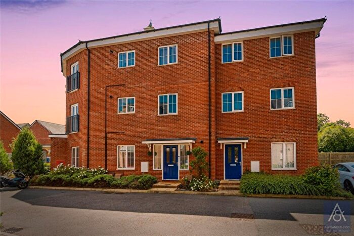 2 Bedroom Apartment For Sale In Foundry Drive, Buckingham, MK18