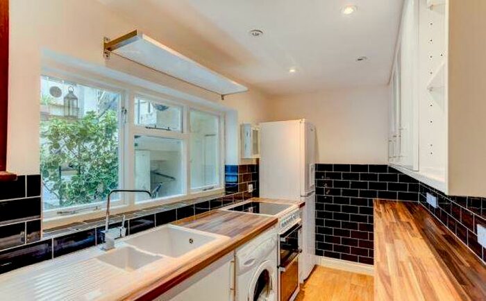 1 Bedroom Flat To Rent In Rock Grove, Brighton, BN2
