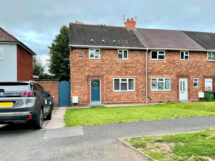 Houses for sale & to rent in WV10 8LT, Underhill Lane, Fallings Park