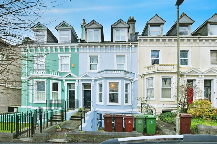 1 Bedroom Flat For Sale In Valletort Road, Plymouth, PL1