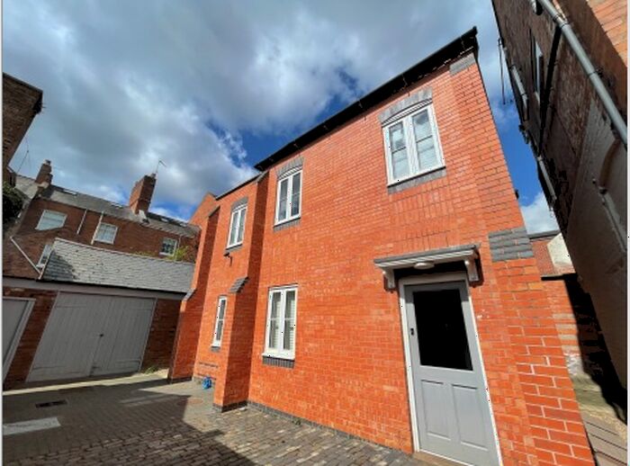 1 Bedroom Apartment To Rent In Augusta Place, Leamington Spa, CV32