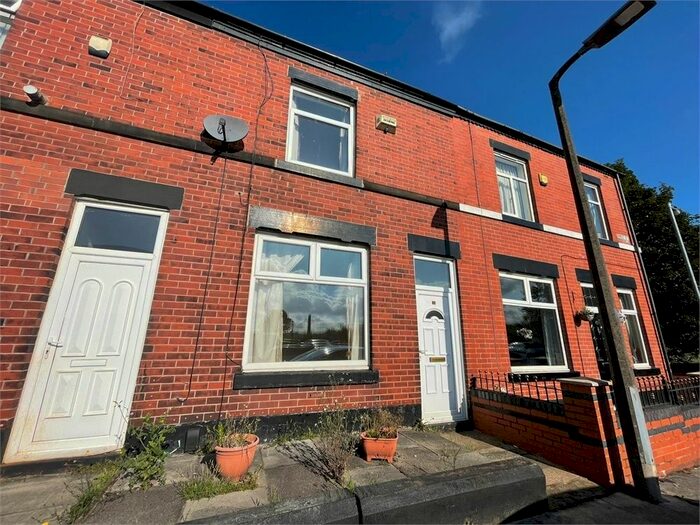 2 Bedroom Terraced House To Rent In East Street, Radcliffe, Manchester, Lancashire M26