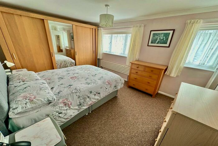 2 Bedroom Semi-Detached House For Sale In Alexander Road, Braintree, CM7