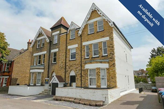 2 Bedroom Flat To Rent In South Eastern Road, Ramsgate, CT11