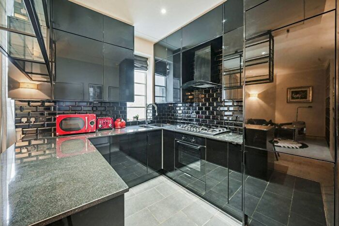 1 Bedroom Flat For Sale In Old Church Street, Chelsea, London, SW3