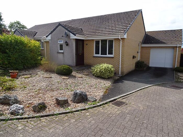 3 Bedroom Detached Bungalow To Rent In Hazelmead, Liskeard, PL14