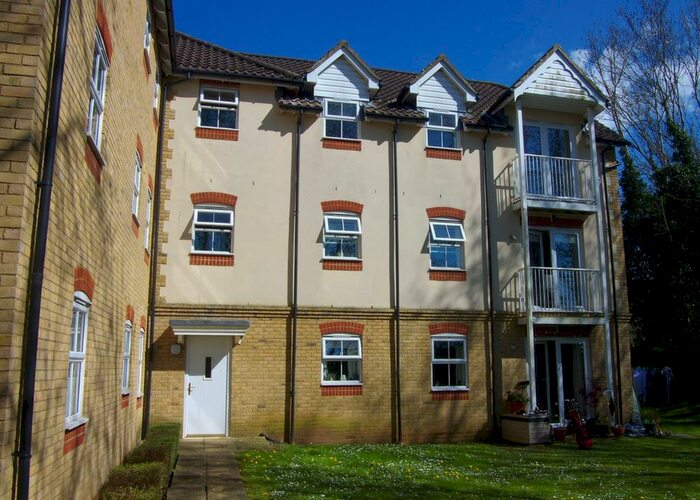 2 Bedroom Property To Rent In Dunton Green, Sevenoaks, Kent, TN13