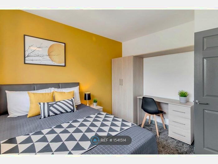 5 Bedroom Semi-Detached House To Rent In Buttermere Road, Norwich, NR5