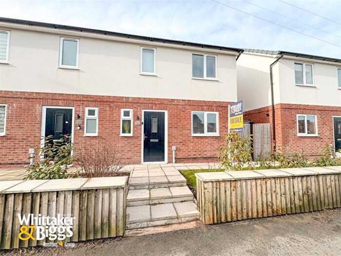 3 Bedroom Semi Detached House For Sale In Manchester Road, Congleton, CW12