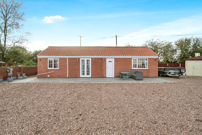 2 Bedroom Detached Bungalow For Sale In Riverside Park, Kirk Bramwith, Doncaster, DN7