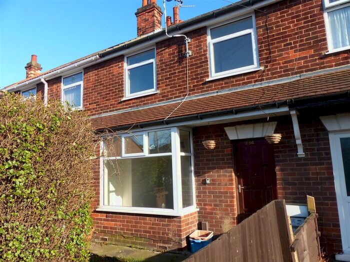 3 Bedroom Terraced House To Rent In Littlefield Lane, Grimsby DN34