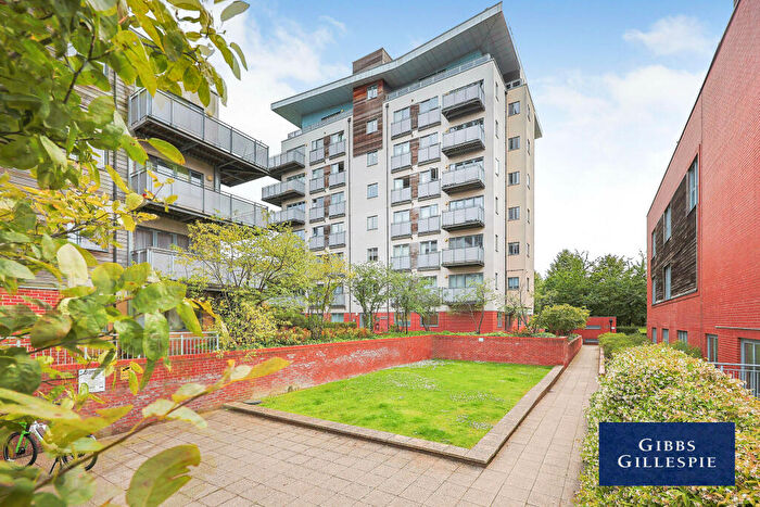 2 Bedroom Apartment To Rent In Agate Close, London, NW10