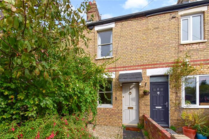 2 Bedroom Terraced House To Rent In Golden Road, Oxford, Oxfordshire, OX4
