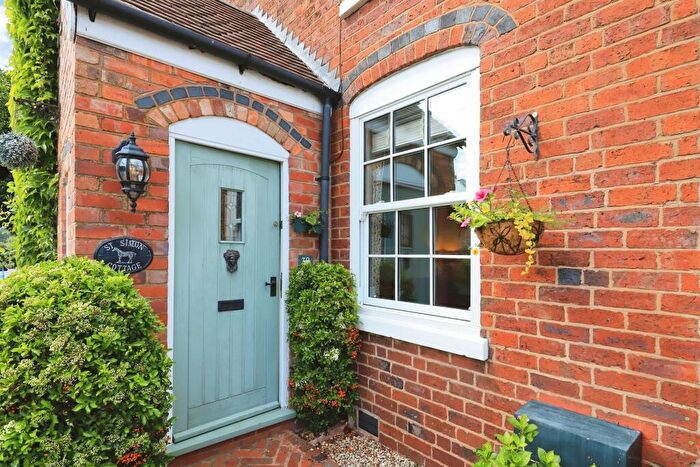 2 Bedroom Cottage For Sale In Belbroughton Road, Blakedown, Kidderminster, DY10