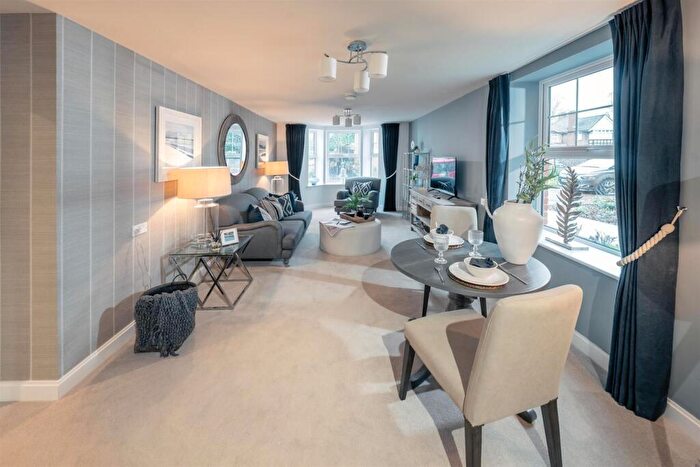 2 Bedroom Apartment For Sale In Eastry Place, New Dover Road Canterbury, CT1