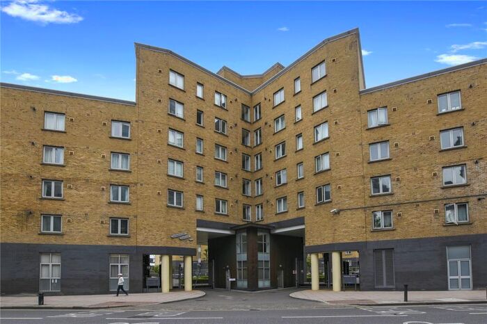 2 Bedroom Flat To Rent In Franklin Building, Westferry Road, London, E14