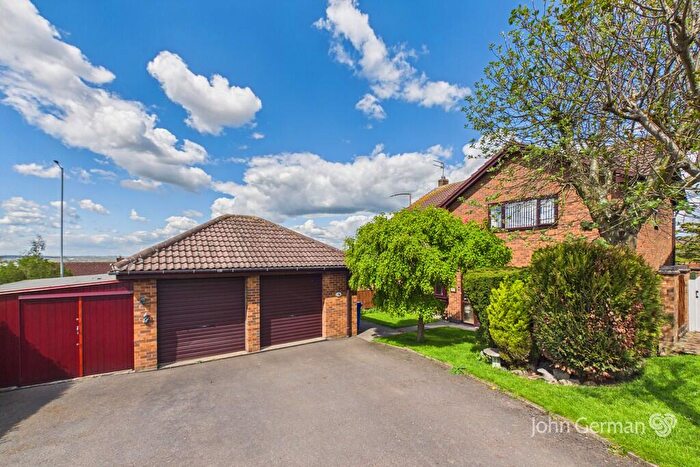 4 Bedroom Detached House For Sale In Ashdale Close, Burton-on-Trent, DE15