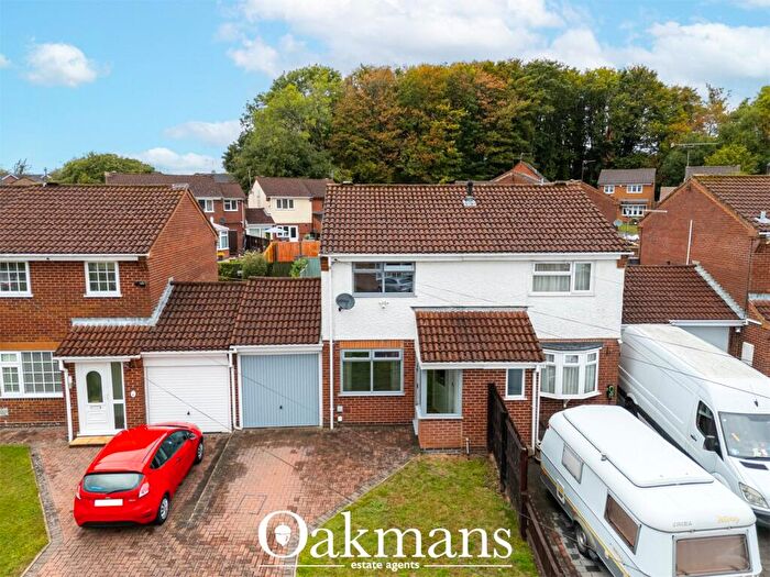 2 Bedroom Semi Detached House For Sale In Adams Brook Drive, Birmingham, West Midlands, B32