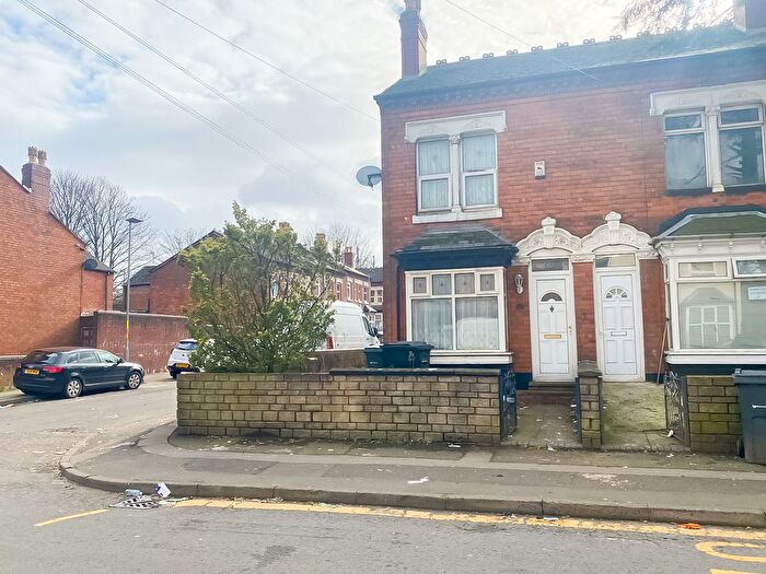 3 Bedroom End Terrace House For Sale In Nineveh Road, Birmingham, B21
