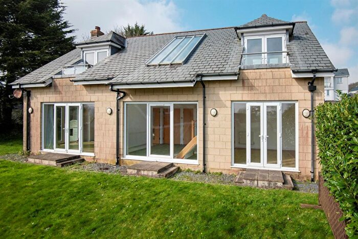 4 Bedroom Detached House For Sale In Bella Vista Gardens, Truro Hill, Penryn, TR10